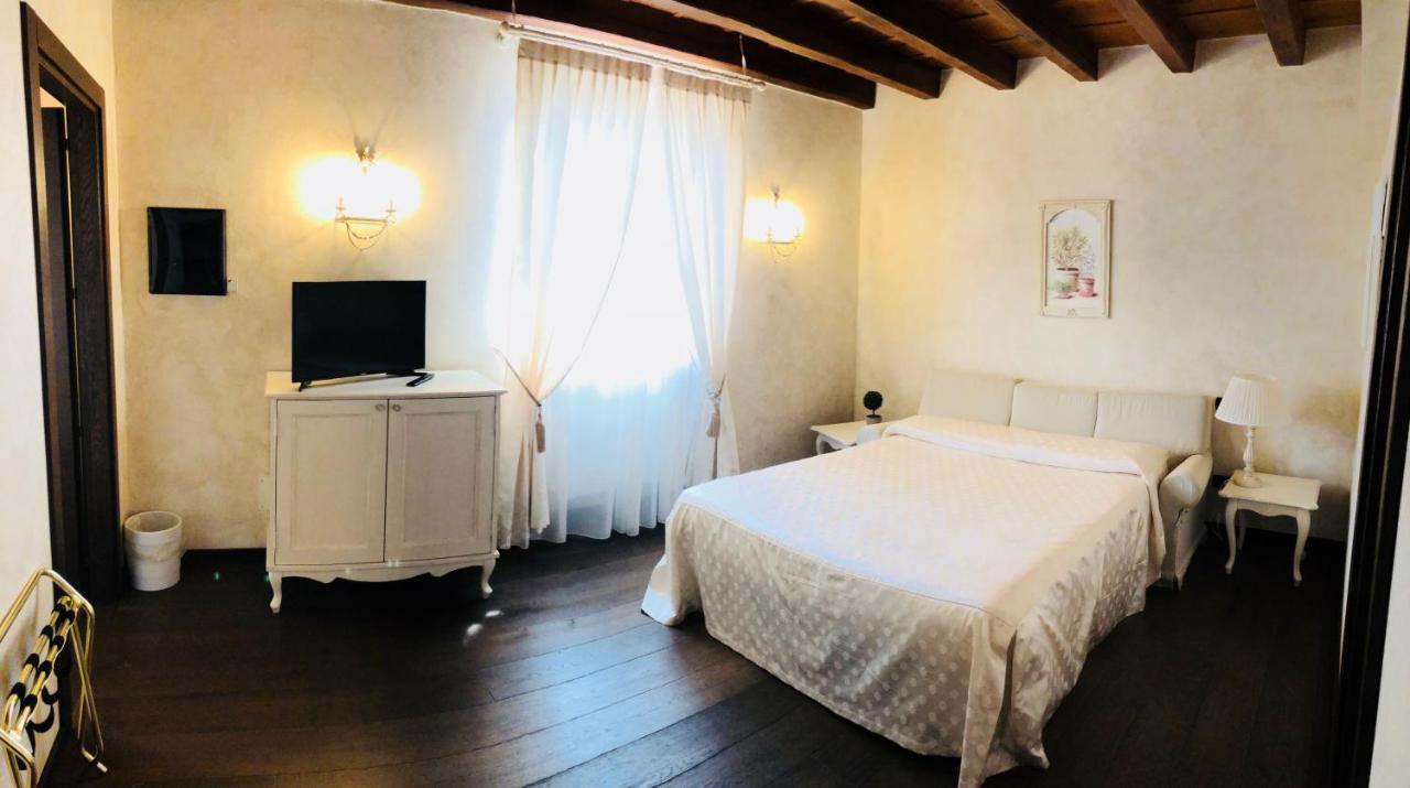 Relais Mondotella Поццоленґо Екстер'єр фото