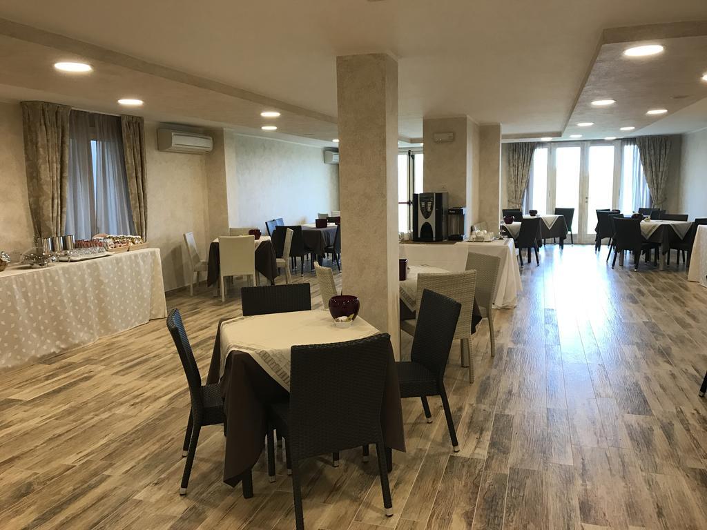 Relais Mondotella Поццоленґо Екстер'єр фото